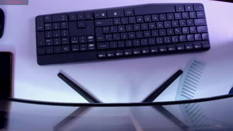 Snapshot of karol_smiitth chatting on September 13, 6:25 pm karol_smiitth online show from September 13, 6:25 pm