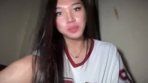 Snapshot of kat_hollandx chatting on December 30, 6:16 pm Majesty online show from December 30, 6:16 pm