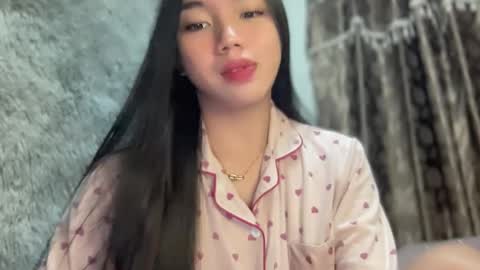 Snapshot of kat_hollandx chatting on January 17, 6:04 am Majesty online show from January 17, 6:04 am