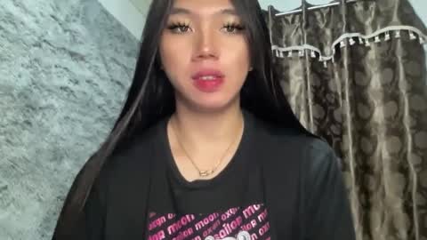 Snapshot of kat_hollandx chatting on February 22, 6:17 am Majesty online show from February 22, 6:17 am