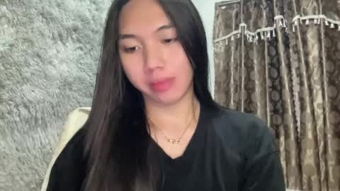 Snapshot of kat_hollandx chatting on March 3, 4:51 pm Majesty online show from March 3, 4:51 pm