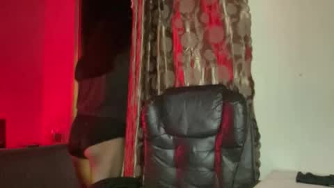 Majesty online show from December 21, 6:57 pm