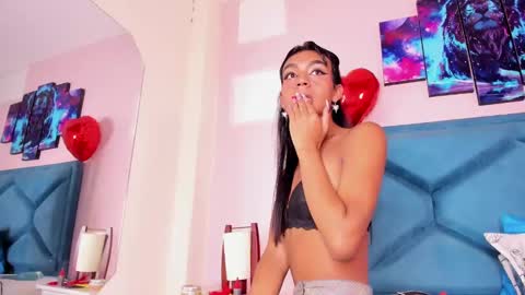 Snapshot of kataleyaa_horny chatting on February 24, 5:43 am kataleya horny online show from February 24, 5:43 am