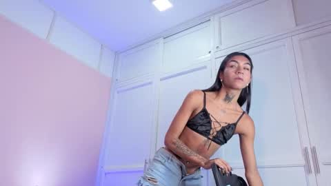 Snapshot of kataleyaa_horny chatting on September 12, 5:49 am kataleya horny online show from September 12, 5:49 am