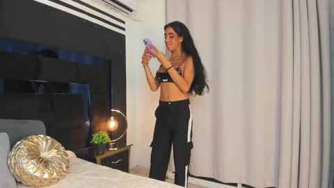 Kata Millants online show from February 16, 2:22 am