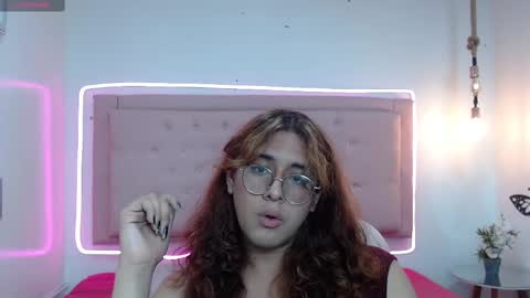 Snapshot of kate_pickman chatting on December 13, 3:05 am kate online show from December 13, 3:05 am