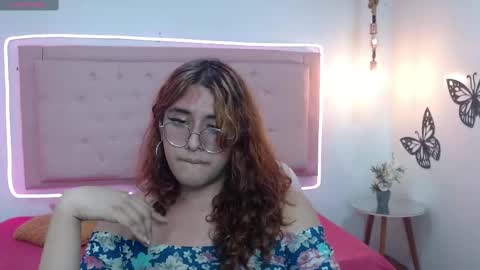 Snapshot of kate_pickman chatting on December 27, 2:14 am kate online show from December 27, 2:14 am
