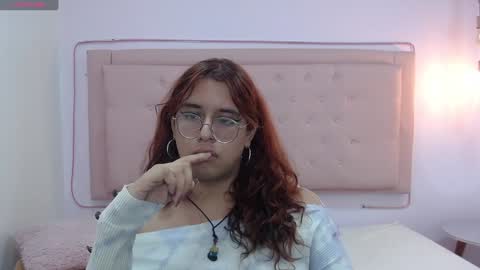 Snapshot of kate_pickman chatting on January 9, 2:01 am kate online show from January 9, 2:01 am