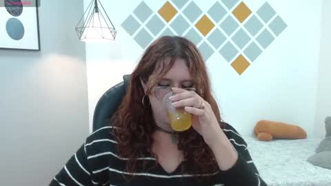 Snapshot of kate_pickman chatting on January 31, 7:08 pm kate online show from January 31, 7:08 pm