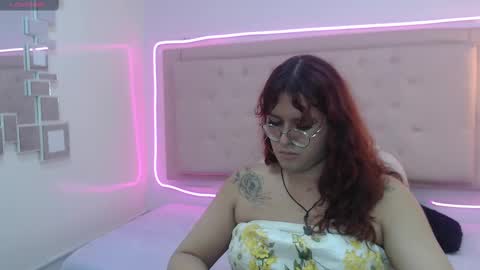 Snapshot of kate_pickman chatting on March 4, 3:11 am kate online show from March 4, 3:11 am