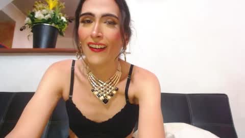 Kathaleia online show from October 18, 9:40 pm