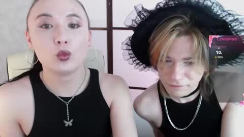 katherine_reinhart online show from October 31, 7:55 pm