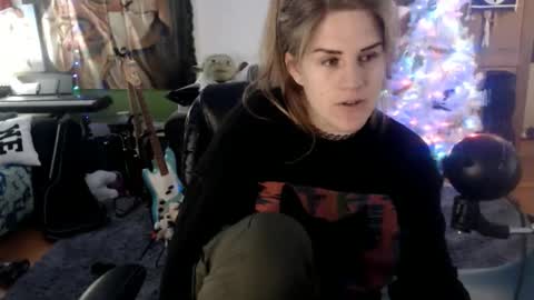 Snapshot of katiecutie_5 chatting on January 9, 4:41 am Katie online show from January 9, 4:41 am