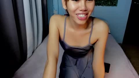 Snapshot of katrina_foxxx chatting on December 7, 2:41 pm katrina_foxxx online show from December 7, 2:41 pm