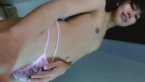 Snapshot of katrina_foxxx chatting on October 3, 4:12 am katrina_foxxx online show from October 3, 4:12 am
