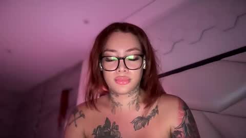 Snapshot of katy_monrroy chatting on September 29, 11:48 pm Emily online show from September 29, 11:48 pm