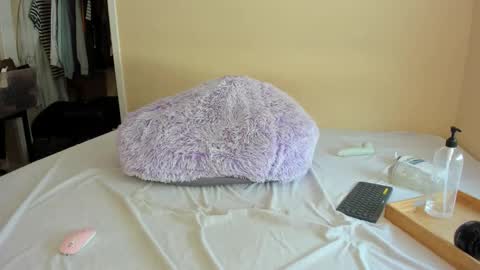 Kayla Cruise online show from December 2, 6:11 pm