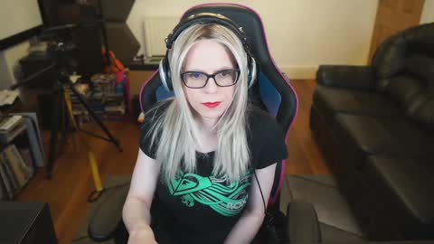 Snapshot of kelseycobalt chatting on December 21, 10:52 pm kelseycobalt online show from December 21, 10:52 pm