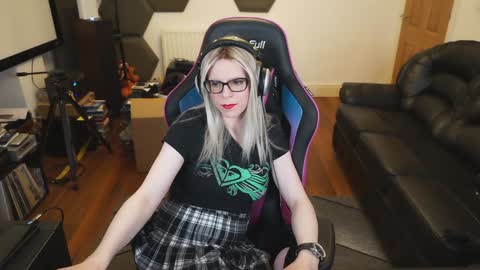 Snapshot of kelseycobalt chatting on February 5, 10:22 pm kelseycobalt online show from February 5, 10:22 pm