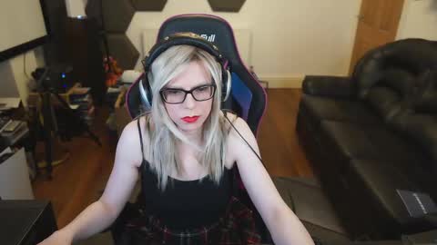 Snapshot of kelseycobalt chatting on February 13, 8:55 pm kelseycobalt online show from February 13, 8:55 pm