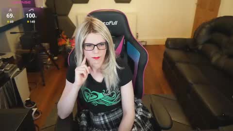 Snapshot of kelseycobalt chatting on March 3, 8:39 pm kelseycobalt online show from March 3, 8:39 pm