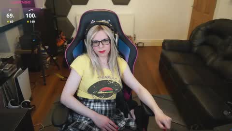 Snapshot of kelseycobalt chatting on March 12, 9:03 pm kelseycobalt online show from March 12, 9:03 pm