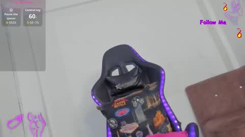 kelsi_steele online show from October 18, 2:26 am