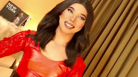 Ebony online show from October 30, 7:24 pm