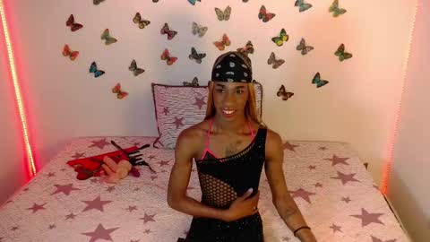 Snapshot of kendallgil chatting on January 24, 12:10 am kendallgil online show from January 24, 12:10 am