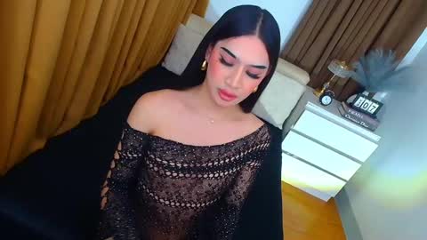 Snapshot of kendrahunter_____ chatting on March 7, 1:42 pm Kendra online show from March 7, 1:42 pm