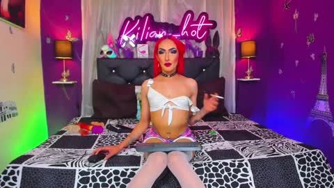 Snapshot of kilian_hot chatting on January 23, 4:52 am Kilian online show from January 23, 4:52 am