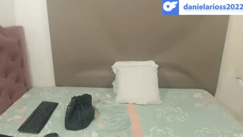 Snapshot of kimberjamesxx chatting on February 8, 2:15 am DANIELA online show from February 8, 2:15 am