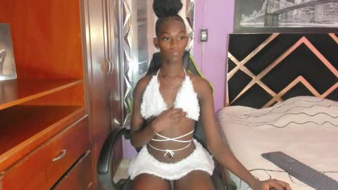 kimberly_ebonny online show from October 24, 2:11 pm