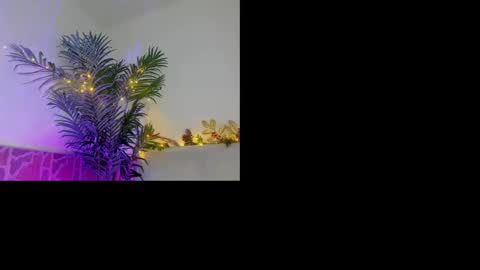 Snapshot of kimberly_gonzalez1 chatting on December 10, 3:26 am kimberly gonzalez online show from December 10, 3:26 am