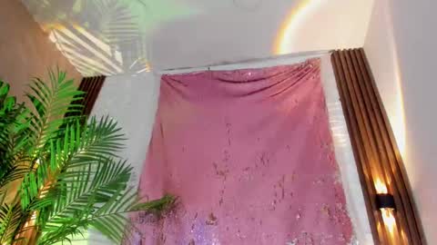 Snapshot of kimberly_gonzalez1 chatting on September 28, 3:27 am kimberly gonzalez online show from September 28, 3:27 am