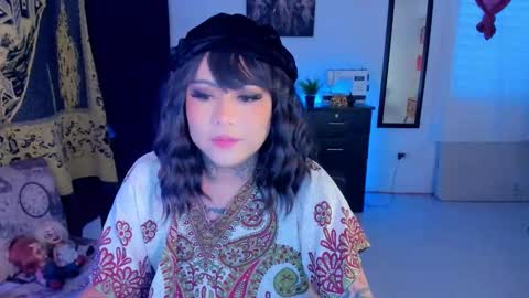 Snapshot of kimberlygati2 chatting on September 24, 12:11 pm Kimberly Polizzi online show from September 24, 12:11 pm