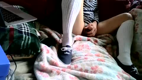 Snapshot of kinkysneakergirl chatting on February 16, 4:21 pm KinkySneakerGirl online show from February 16, 4:21 pm