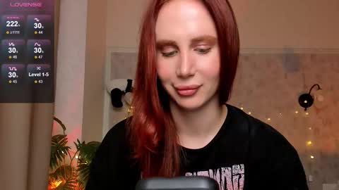 Snapshot of kira_sunrise chatting on September 22, 7:02 am Kira online show from September 22, 7:02 am