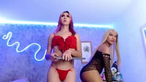 kisses_temtation online show from October 11, 9:11 am