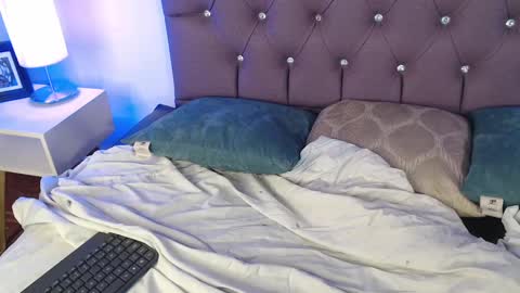 Snapshot of kitii_we3d chatting on March 10, 2:05 pm Kitty online show from March 10, 2:05 pm