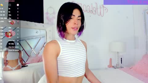 Snapshot of kitty__sexy_ chatting on January 9, 5:44 am dann online show from January 9, 5:44 am