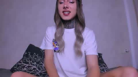 kristina online show from October 16, 9:36 pm