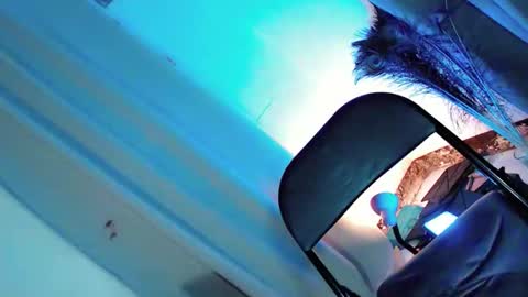 kryplialoveyou online show from January 16, 11:56 pm