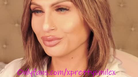 Snapshot of kxaxmichelle chatting on December 6, 9:07 pm Kick online show from December 6, 9:07 pm