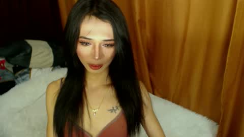 babyKylene online show from December 22, 9:11 am