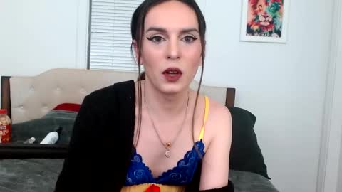 Snapshot of laceyphoenix1 chatting on March 6, 2:47 am Lacey Phoenix online show from March 6, 2:47 am