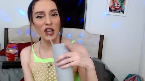 Snapshot of laceyphoenix1 chatting on September 22, 3:34 am Lacey Phoenix online show from September 22, 3:34 am