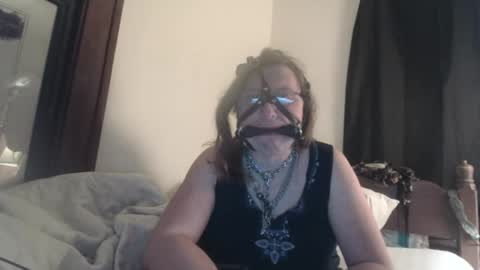 Snapshot of lady_delilah_ts chatting on January 5, 6:13 am Delilah-Catherine online show from January 5, 6:13 am