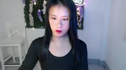 Snapshot of lady_hot_sofiax chatting on January 13, 11:52 am online show from January 13, 11:52 am