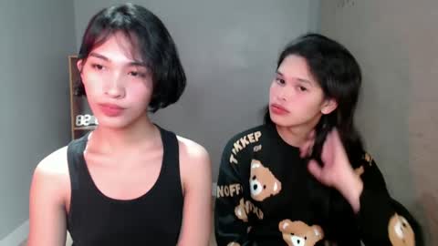 Snapshot of lady_jedyy chatting on December 19, 1:18 am online show from December 19, 1:18 am